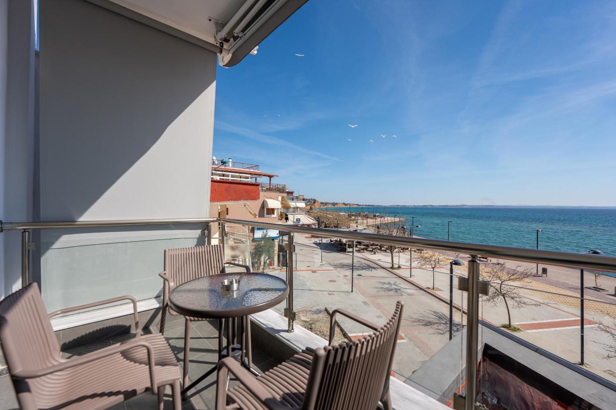 Centralviewsuites Nea Moudania Exteriér fotografie